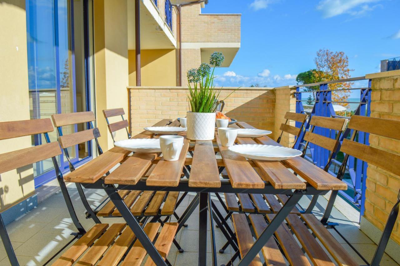 Homiday - Green Bay Village Pineto Exterior foto